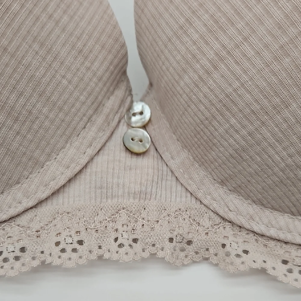 Laura Ashley Women's Soft Lace Bra 36C - Picture 2 of 10